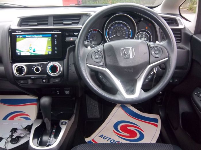 Honda Jazz 1.3 i-VTEC SE Navi 5dr CVT Hatchback Petrol Orange