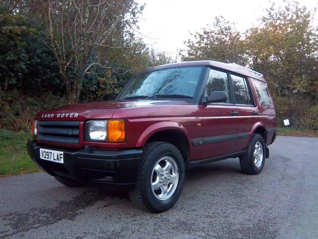 Land Rover Discovery GALVANISED CHASSIS! 2.5 Td5 S 5 seat 5dr Estate Diesel Red
