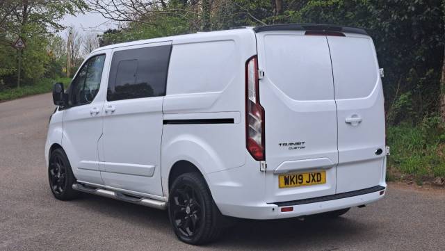 2019 Ford Transit Custom 3.2 2.0 EcoBlue 130ps Low Roof D/Cab Limited Van